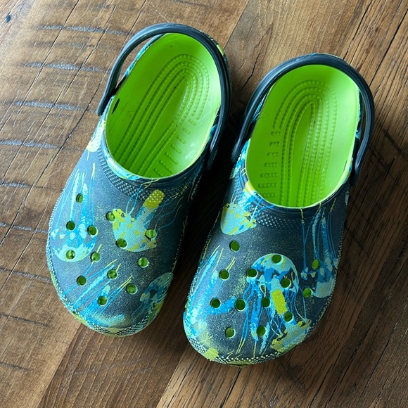 Crocs Jellyfish size j3 - Picture 1 of 5